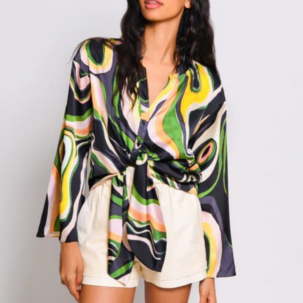 HUTCH OTTO WOMEN'S BLOUSE.  SIZE:  XS.  COLOR:  MULTI SWIRL PATTERN